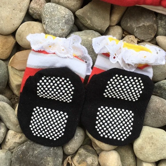 Stephan Baby Pirate Socks and Hat Accessories Set - Picture 3 of 8